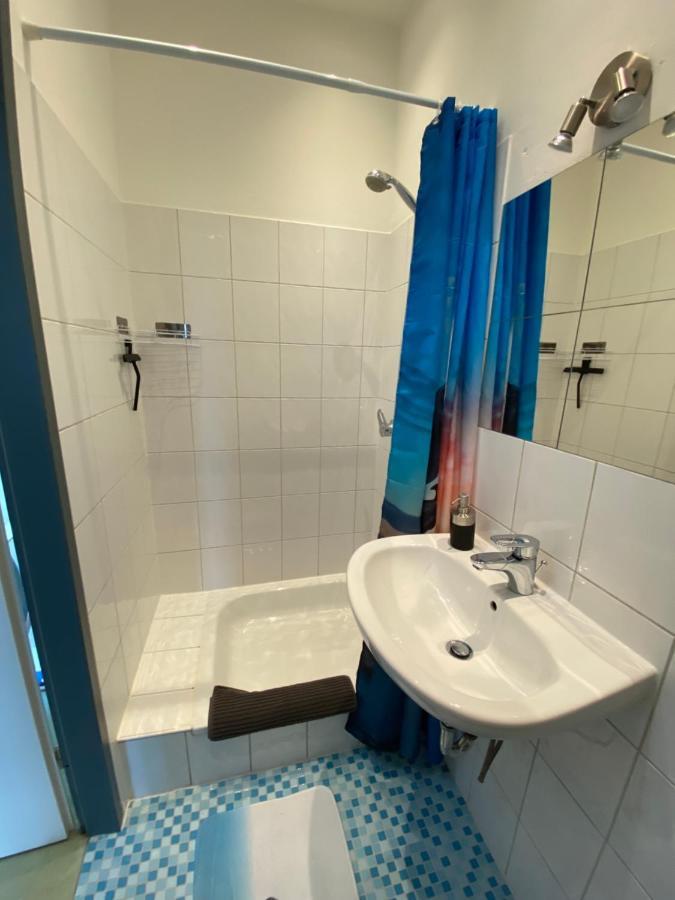 Goyapartment Fuer Handwerker & Business City-Nah!! Free Netflix! Modern! โบคุห์ม ภายนอก รูปภาพ