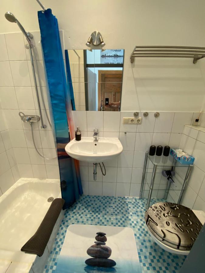 Goyapartment Fuer Handwerker & Business City-Nah!! Free Netflix! Modern! โบคุห์ม ภายนอก รูปภาพ